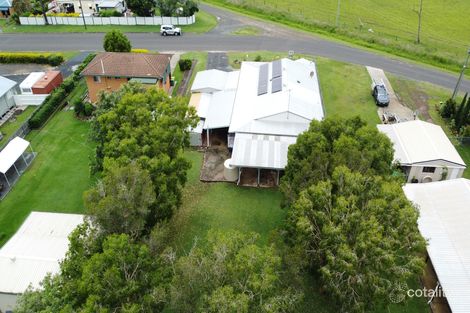 25 Hall St, Peak Crossing, QLD 4306