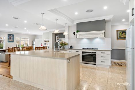 Property photo of 5 Lindisfarne Avenue Croydon VIC 3136