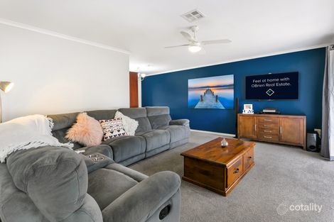 Property photo of 4 Swift Court Carrum Downs VIC 3201