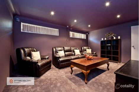 Property photo of 122 Williamson Avenue Cloverdale WA 6105