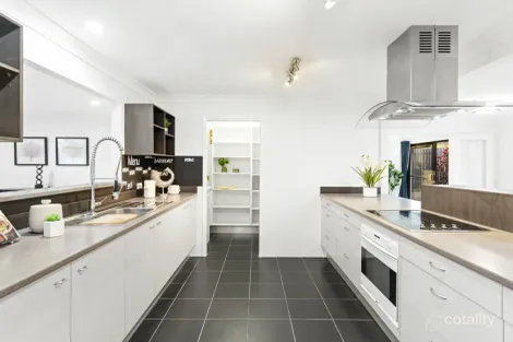 Property photo of 19 Simon Street Underwood QLD 4119