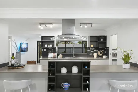 Property photo of 19 Simon Street Underwood QLD 4119