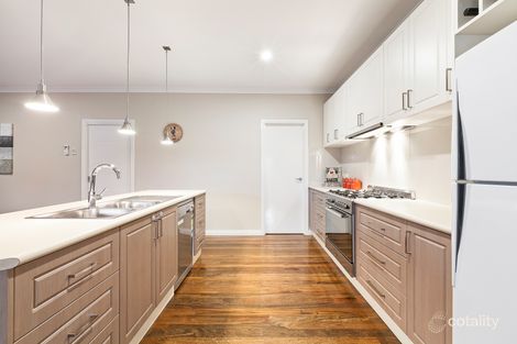 Property photo of 90 Laurimar Boulevard Doreen VIC 3754