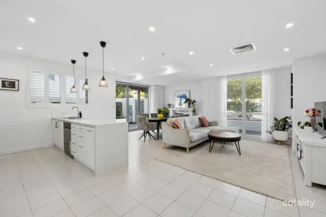 1/2 Douro Pl, West Perth, WA 6005