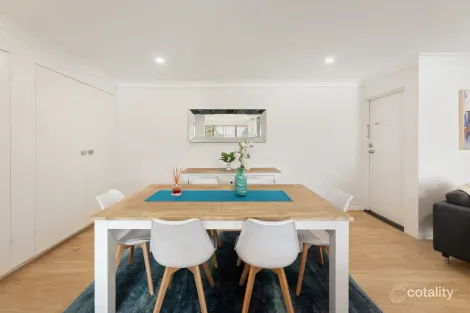 Property photo of 7/117 Clarence Road Indooroopilly QLD 4068
