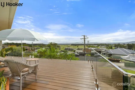 Property photo of 3 Higgins Place Greenwell Point NSW 2540