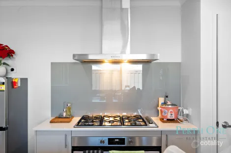 Property photo of 61 Turquoise Boulevard Treeby WA 6164