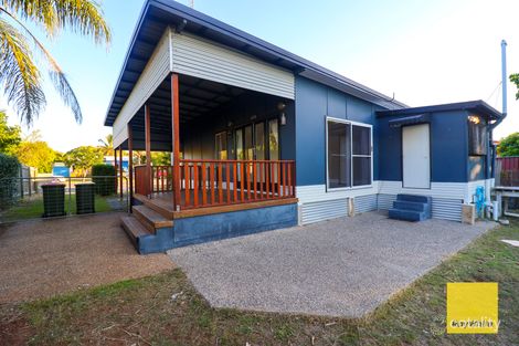 27 Zunker St, Burnett Heads, QLD 4670