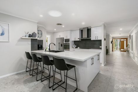 Property photo of 32 Mallan Terrace Birkdale QLD 4159