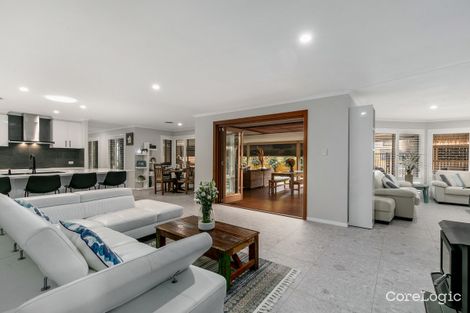 Property photo of 32 Mallan Terrace Birkdale QLD 4159