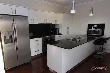 Property photo of 51 Zane Street Molendinar QLD 4214
