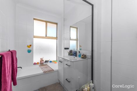 Property photo of 13 Berkeley Way Orelia WA 6167