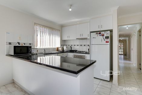 Property photo of 9B Malleehen Street Werribee VIC 3030