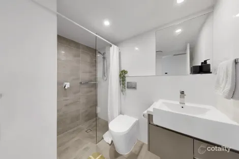 Property photo of 904/45 Wellington Road East Brisbane QLD 4169