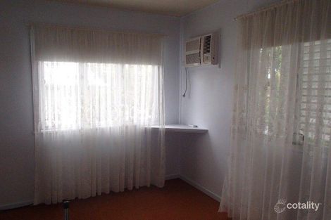 Property photo of 28 Hayes Street Raceview QLD 4305