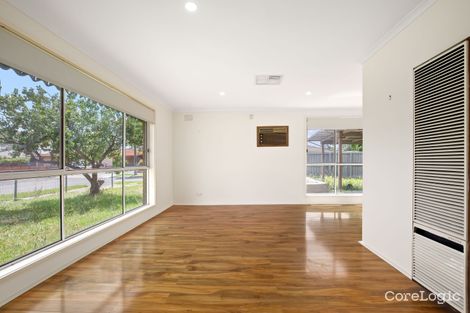 Property photo of 8 Maywood Drive Epping VIC 3076