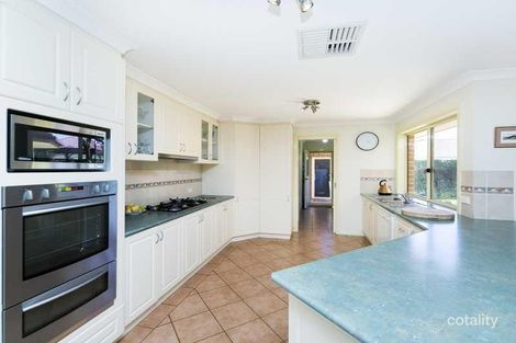 Property photo of 5 Uralba Court Jerrabomberra NSW 2619