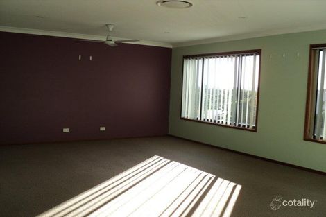 Property photo of 16 Dibden Avenue Kariong NSW 2250