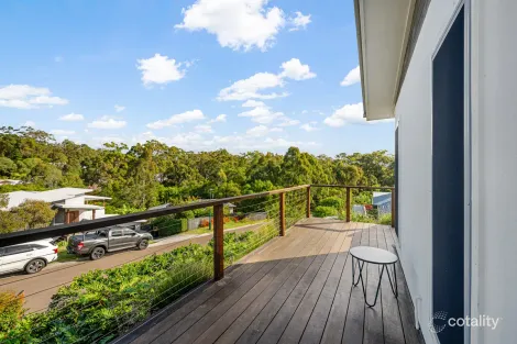 Property photo of 11 Marshall Crescent Aroona QLD 4551