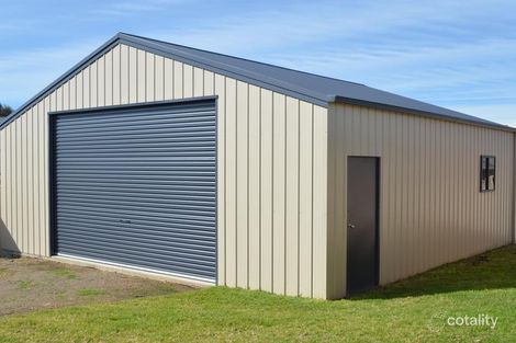 Property photo of 29 Jeffery Circuit Tumut NSW 2720