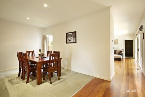 Property photo of 2 Sycamore Avenue Mentone VIC 3194