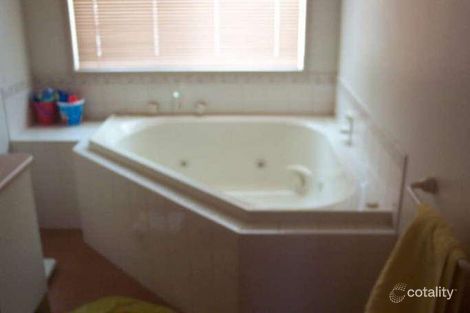 Property photo of 8 Sorrento Place Epping VIC 3076