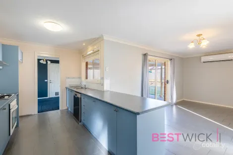 Property photo of 7 Lavis Place Raglan NSW 2795