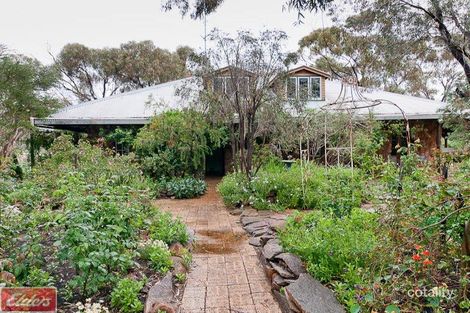 371 Smith Rd, Clackline, WA 6564