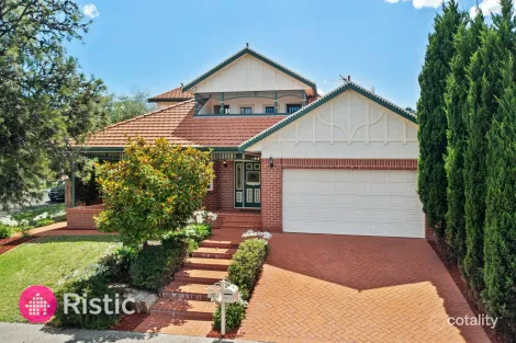 Property photo of 17 Diosma Way Mill Park VIC 3082