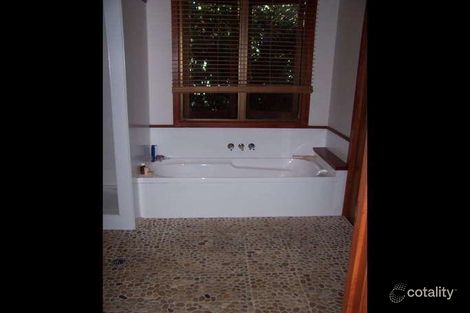 Property photo of 33 Hardy Avenue Ocean Shores NSW 2483