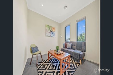 Property photo of 14 Lilyturf Drive Tarneit VIC 3029