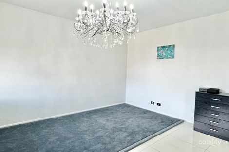 Property photo of 15 Strawberry Road Manor Lakes VIC 3024