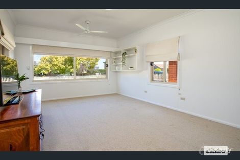 Property photo of 260 Highview Crescent Lavington NSW 2641