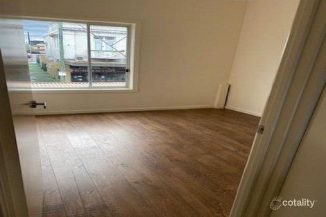 Property photo of 402 Centre Road Bentleigh VIC 3204