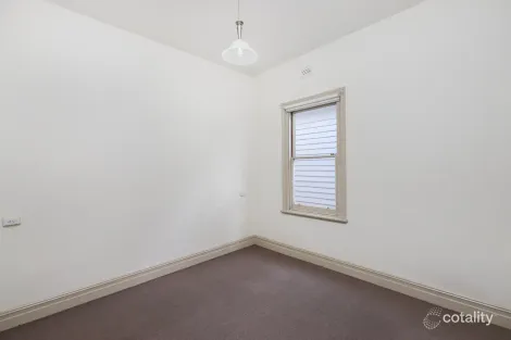 Property photo of 31 Regent Street Ascot Vale VIC 3032