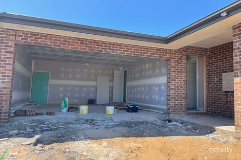 15 Feedwater Rd, Donnybrook, VIC 3064