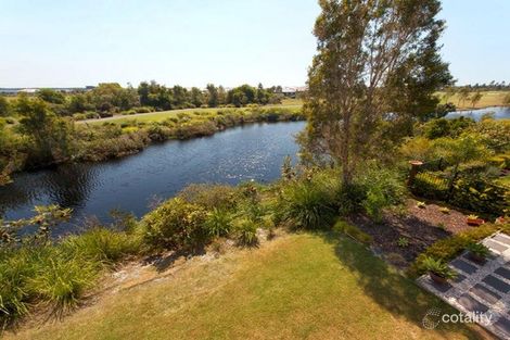 8 Vanillalily Cl, Banksia Beach, QLD 4507