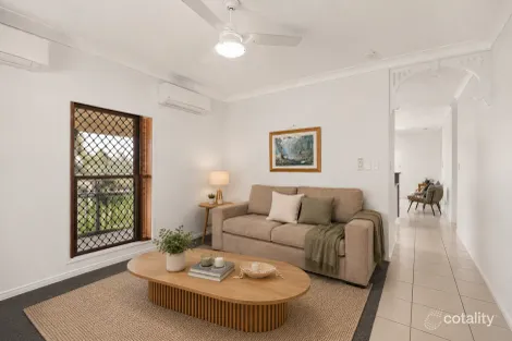Property photo of 41 Booloumba Crescent Forest Lake QLD 4078
