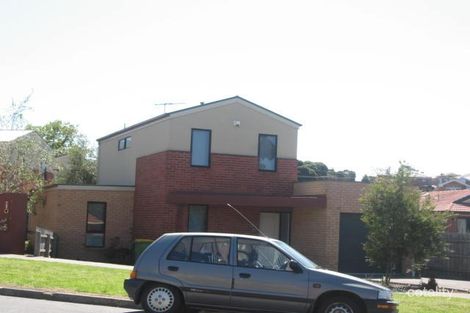 2/22 Miranda Rd, Reservoir, VIC 3073