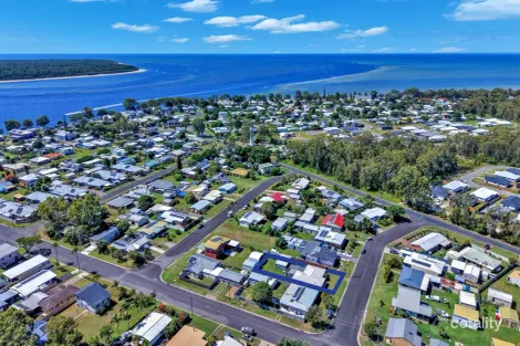 3 Cassia St, Burrum Heads, QLD 4659
