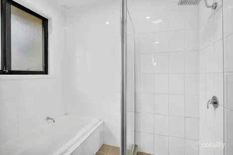 Property photo of 32 Dolomite Road Cranebrook NSW 2749