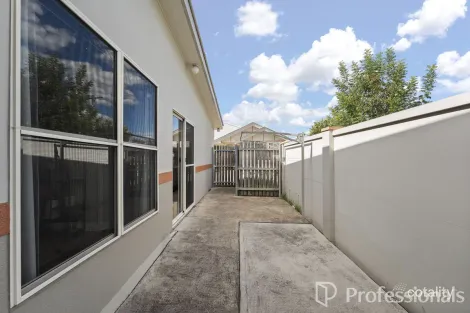 Property photo of 1/185 Rocket Street Bathurst NSW 2795