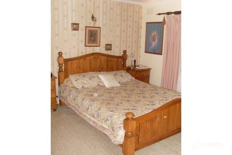 Property photo of 3 Kitchener Road Tecoma VIC 3160