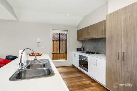 Property photo of 23 Mazel Drive Tarneit VIC 3029