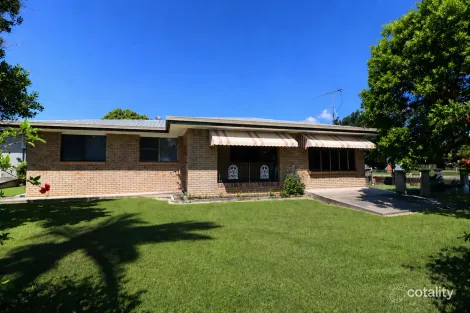 11a-13a Fourteenth A St, Home Hill, QLD 4806