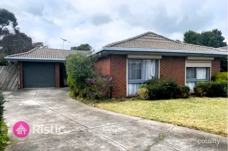 Property photo of 43 Allwyn Crescent Mill Park VIC 3082