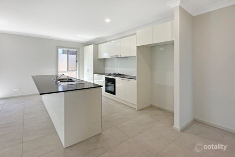 9 Ahern Cres, North Rothbury, NSW 2335