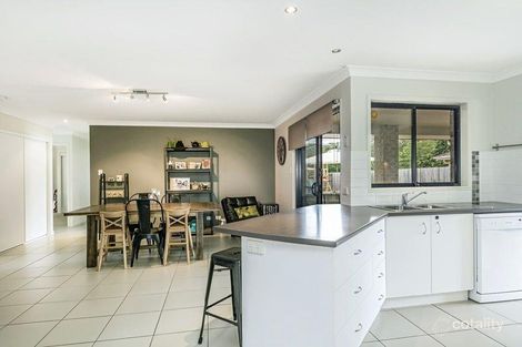 57 Coochin Hills Dr, Beerwah, QLD 4519