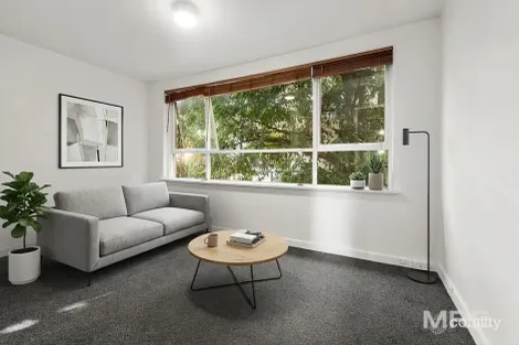 10/15 Pine Ave, Elwood, VIC 3184