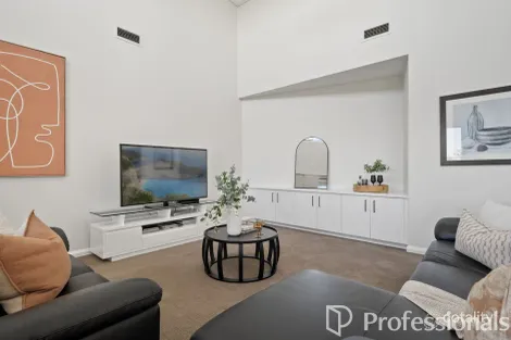 Property photo of 24 Robindale Court Robin Hill NSW 2795